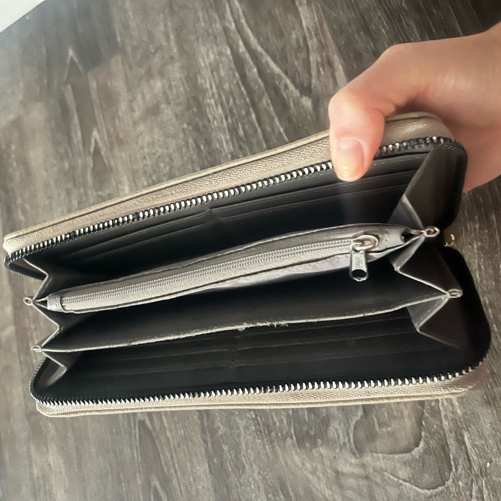 Kenneth Cole Wallet